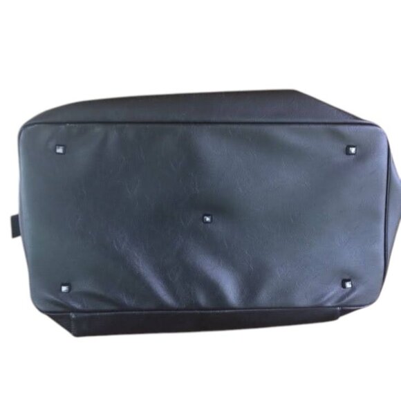 None - Picture 6 of 15